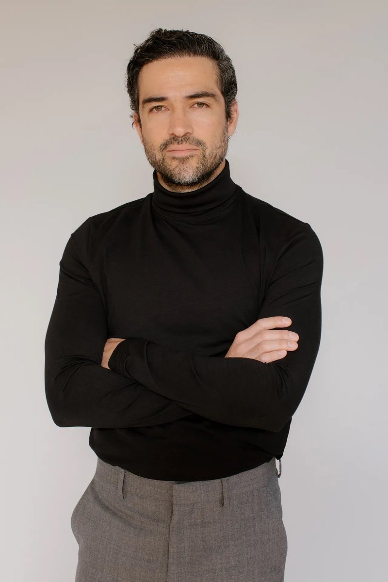 AHerreraBR's tweet photo. 📸 | Nova foto de Alfonso Herrera. https://t.co/F1dPyoO9qC