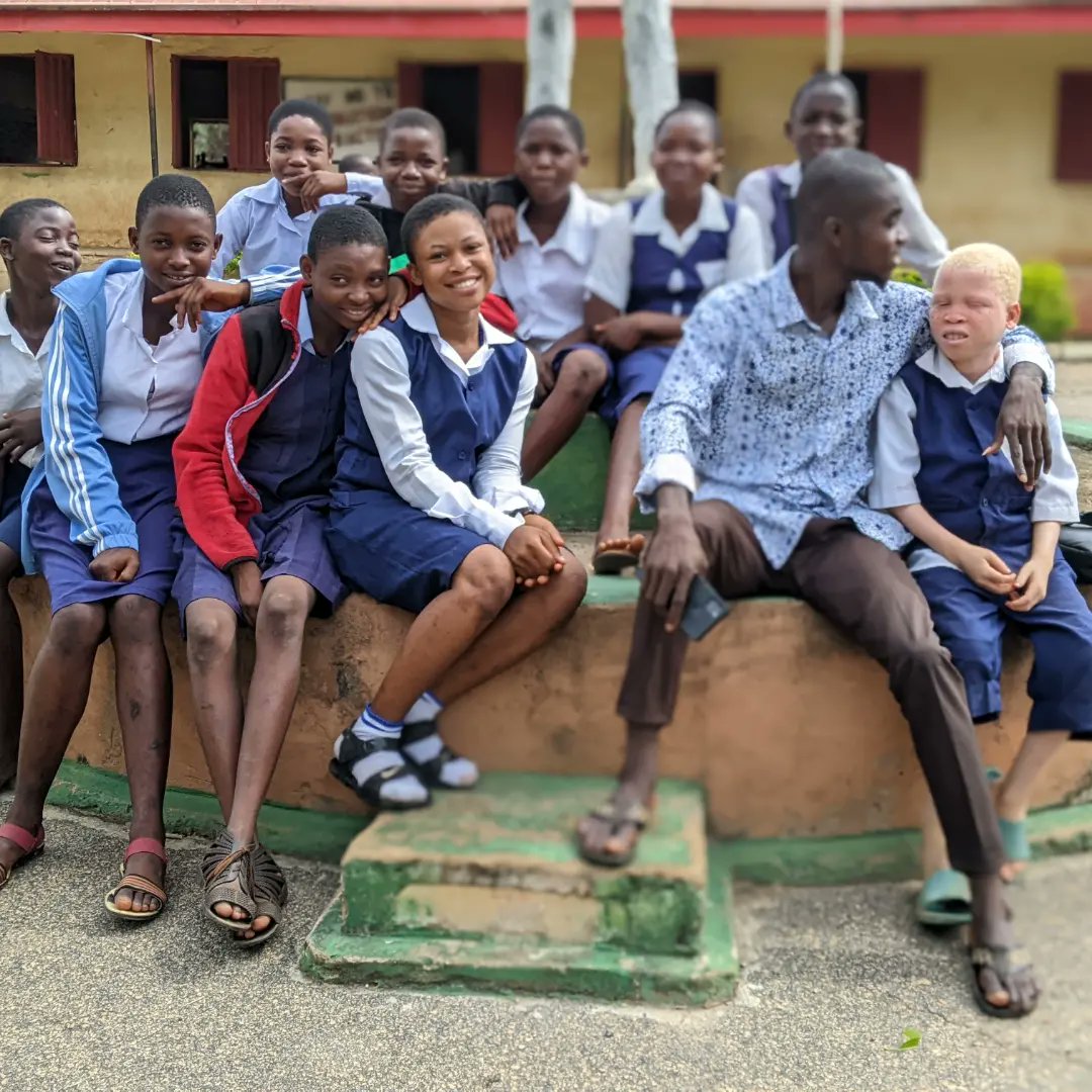 OgbujiAli's tweet image. We tried our best in serving the community and discharged our duties with love... impacting good morals to the students and community at Large
#Nysc
#poploading
#Ekiticorper