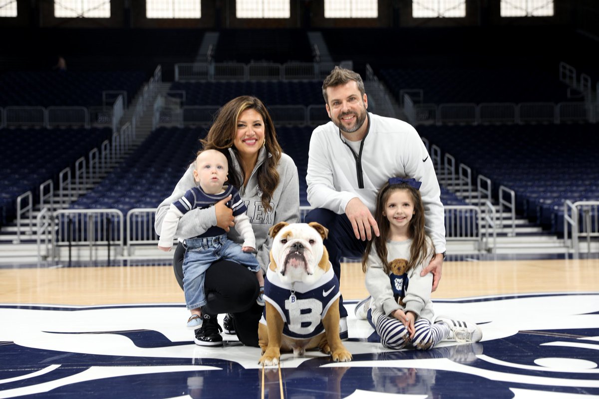 The Parkinson’s look good in blue.

Right, <a href="/TheButlerBlue/">Butler Blue IV</a>?