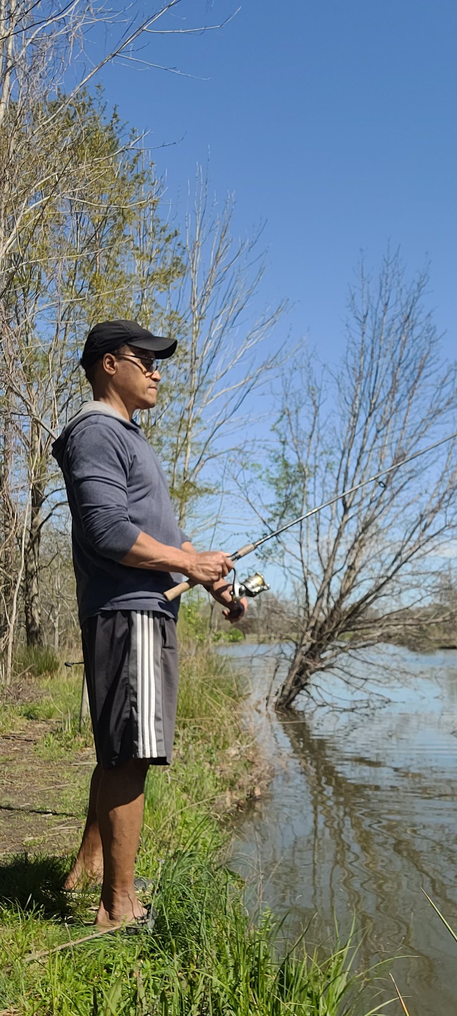 Kurt Williams on Twitter "They started out fishing, ended up in the emergency room, a tetanus