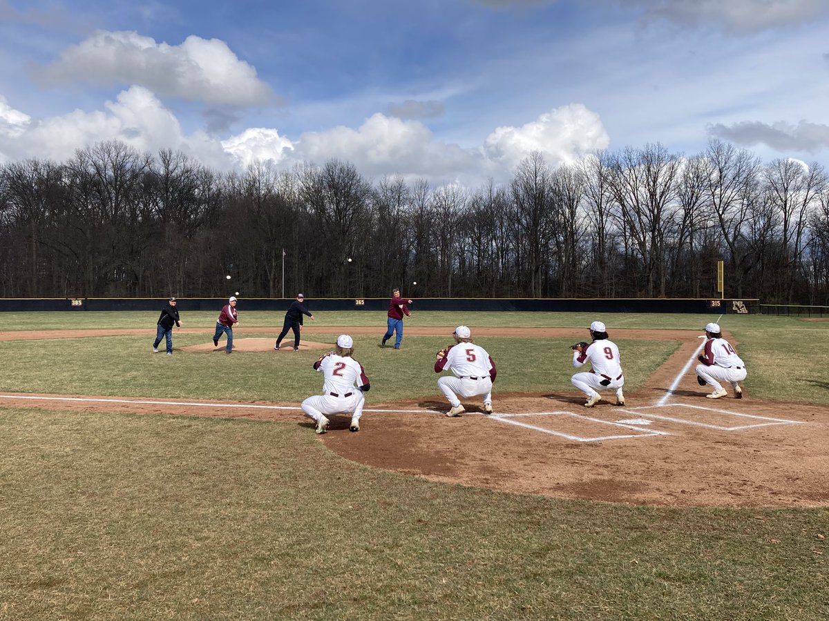 Captains and Dads throwing dimes for the first home game of the year!