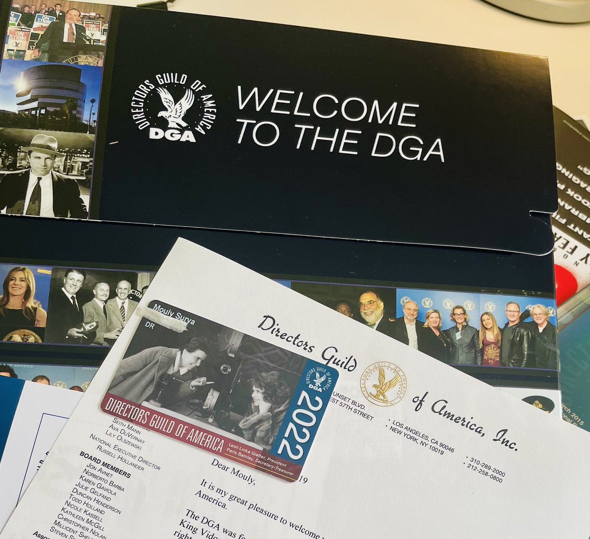 stlh sekian lama ga nge-twit, senang dan bangga dgn pengalaman baru <a href="/moulysurya/">Mouly Surya</a> sbg anggota baru DGA (Directors Guild of America) 👍🤲🙏🏻