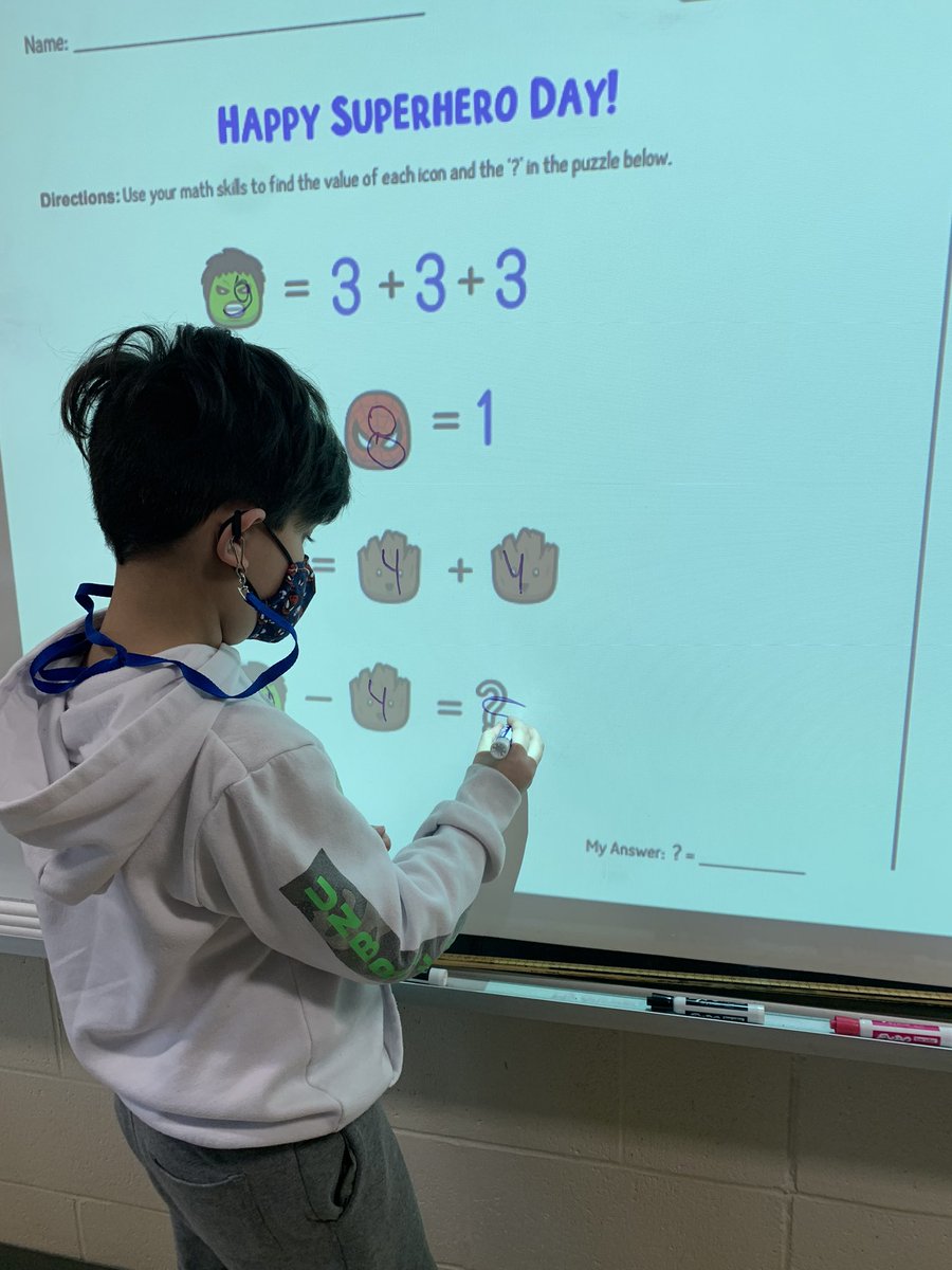 mishellelyons's tweet photo. A few months ago this Ss did not have the confidence to lead a math mashup. Today he rocked it. So proud. https://t.co/WQJzqeszdB