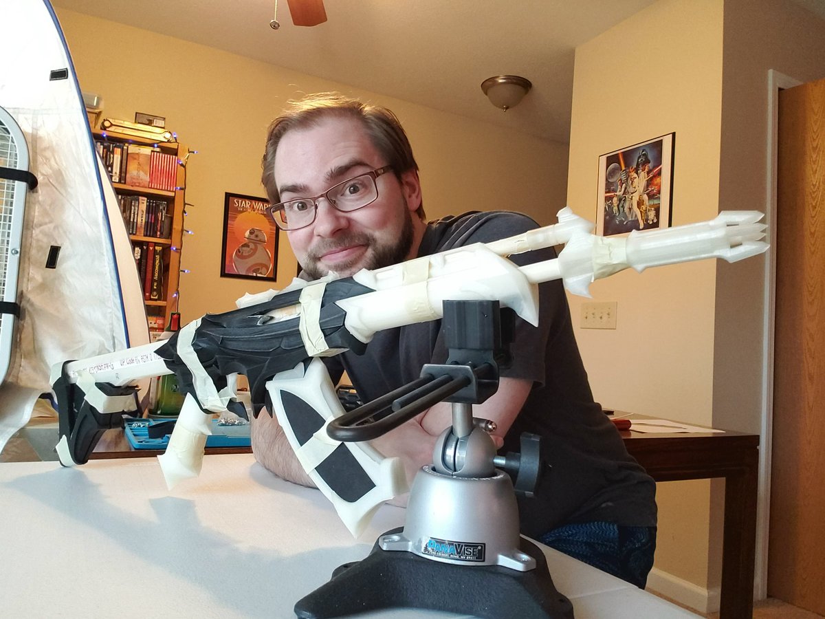 #ReaverVandal THINGS ARE HAPPENING. Test fits all check out! Time to fill, sand, prime, glue. #props #propmaking #Valorant #3Dprinted #FredCosplay22