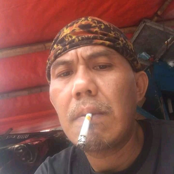 Joni23849697's tweet photo. #FotoProfilBaru https://t.co/ZNXQHggJ0P