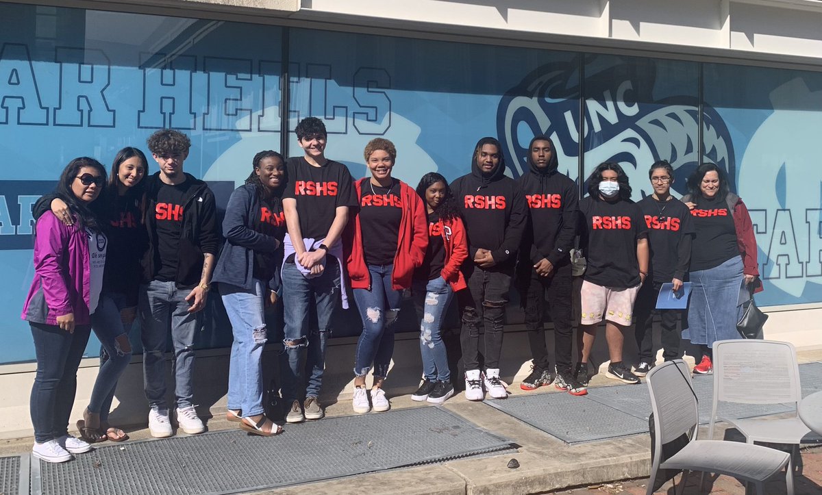 Nahimana2001's tweet photo. In 1999, I graduated from Red Springs High School and was a first gen student from rural NC preparing for my big move to UNC. Today, I had the opportunity to host a group of RSHS students and share my love for Carolina. #gdtbath #FullCircleMoments  #firstgen @UNCDiversity https://t.co/3fVqGiLtCZ