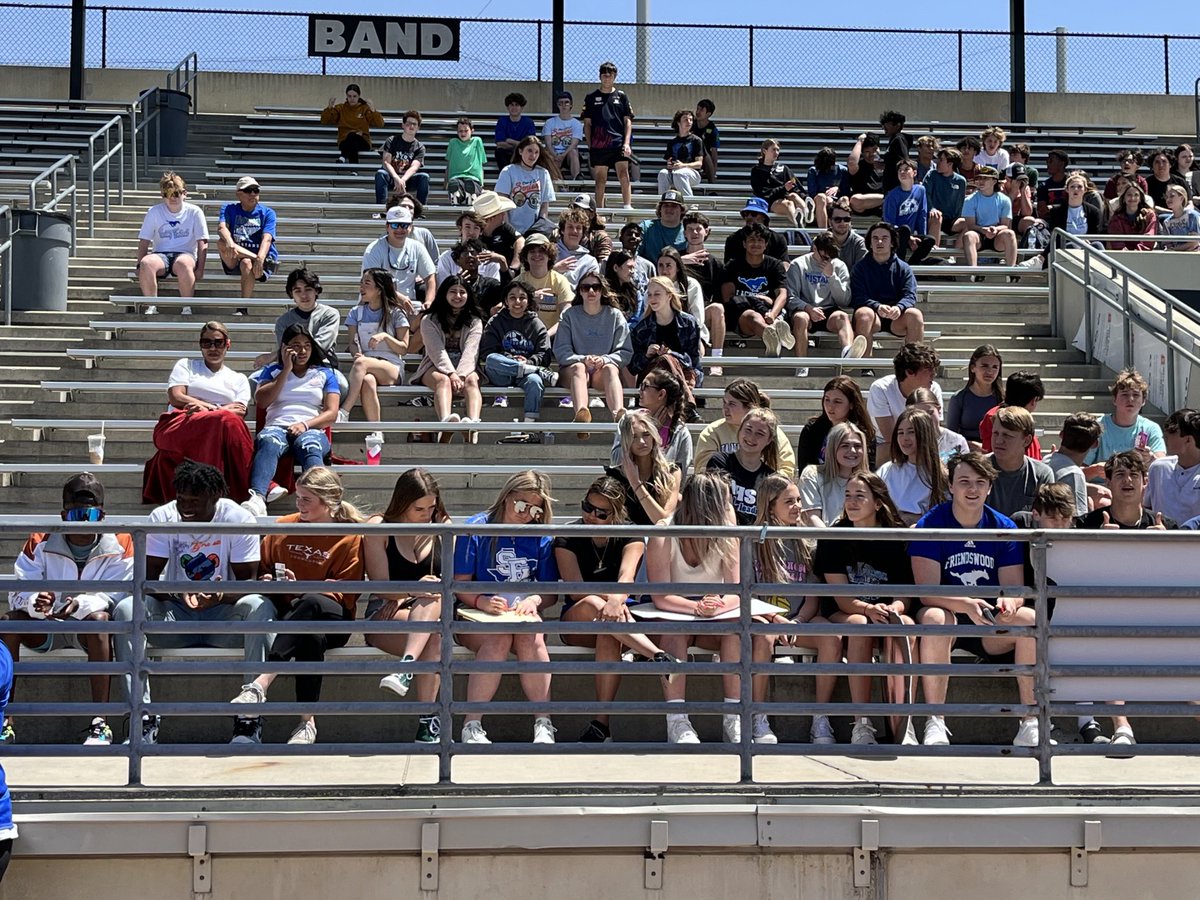 FHS state ranked Girls Soccer team advances to the Regional Finals! We play Magnolia HS at 11:00 am back at Turner Stadium! Winner advances to the state tournament! Let’s go Lady Stangs! #BetterTogether ⁦<a href="/FwoodLadySoccer/">Lady Mustangs Soccer</a>⁩ ⁦<a href="/fhsmustangs/">Friendswood High School</a>⁩ ⁦<a href="/friendswoodisd/">Friendswood ISD</a>⁩
