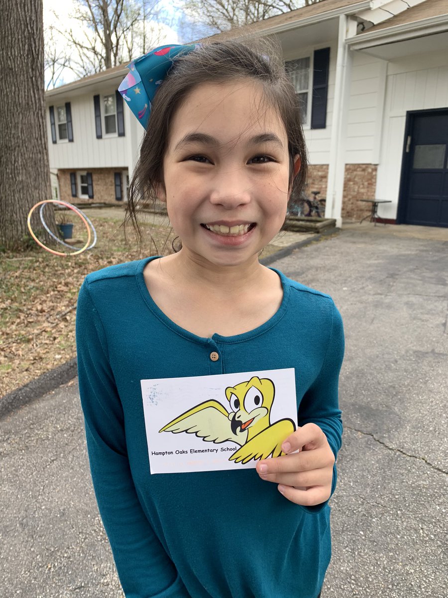 sheepi83's tweet image. There’s nothing better than getting happy mail from your teacher! @samshimen @HamptonOaksElem