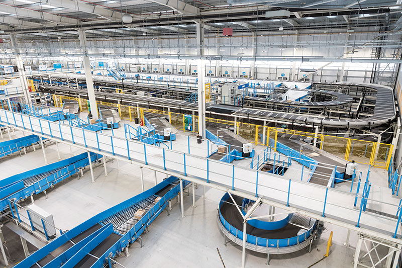 River_Capital's tweet photo. With greater #warehouseautomation comes more system complexity. Software is a solution, but orchestration becomes a new challenge. Learn more from @modernmhmag here: https://t.co/5CY8dgY9dP https://t.co/APey4MgXGo