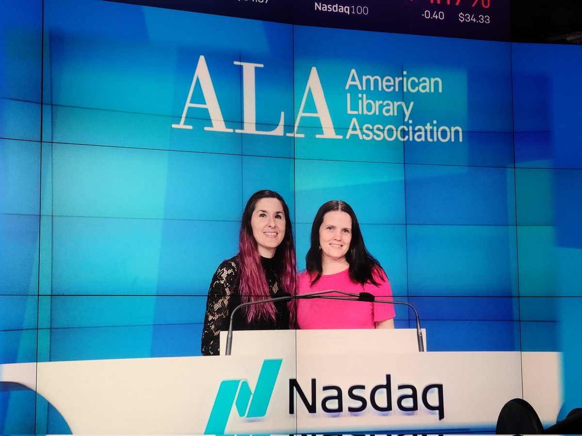 JRLibrarian's tweet photo. Advocating for libraries at the #NASDAQ closing bell ceremony! #NationalLibraryWeek #AASLslm @ALALibrary @aasl @nycsla https://t.co/xwXdrSvL4x