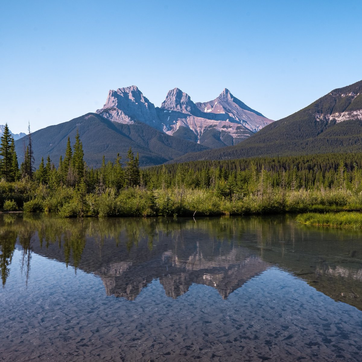 Trying to get that perfect sunrise shot of the three sisters? This shot was taken from the Three Sisters viewpoint, just off of the Bow Valley Trail across from the local off-leash dog park.