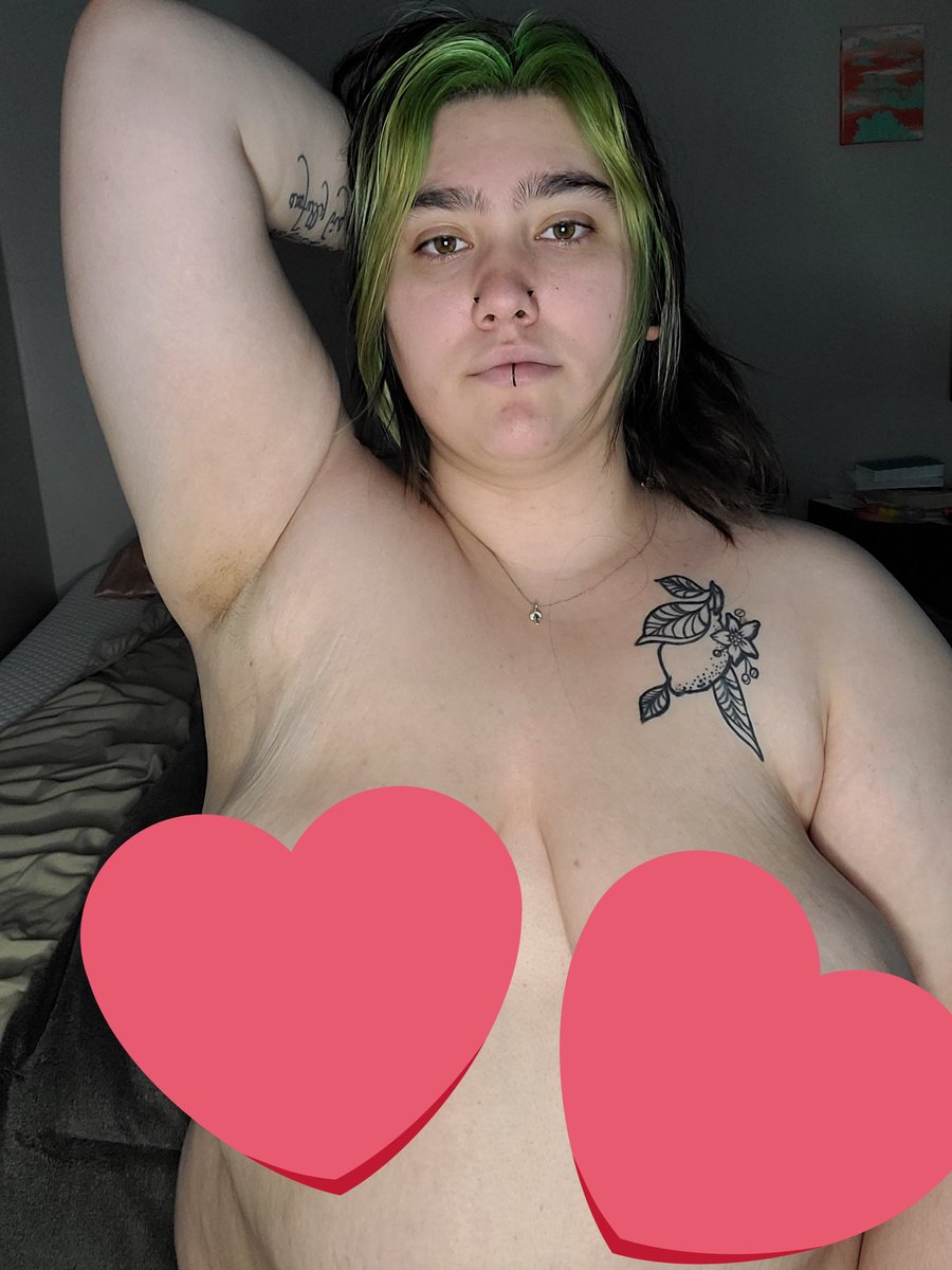 trashdatbread tweet picture
