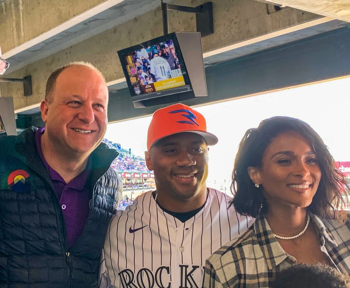 I met the Rockies new pitcher, <a href="/DangeRussWilson/">Russell Wilson</a> and @Ciara #thisbeatis