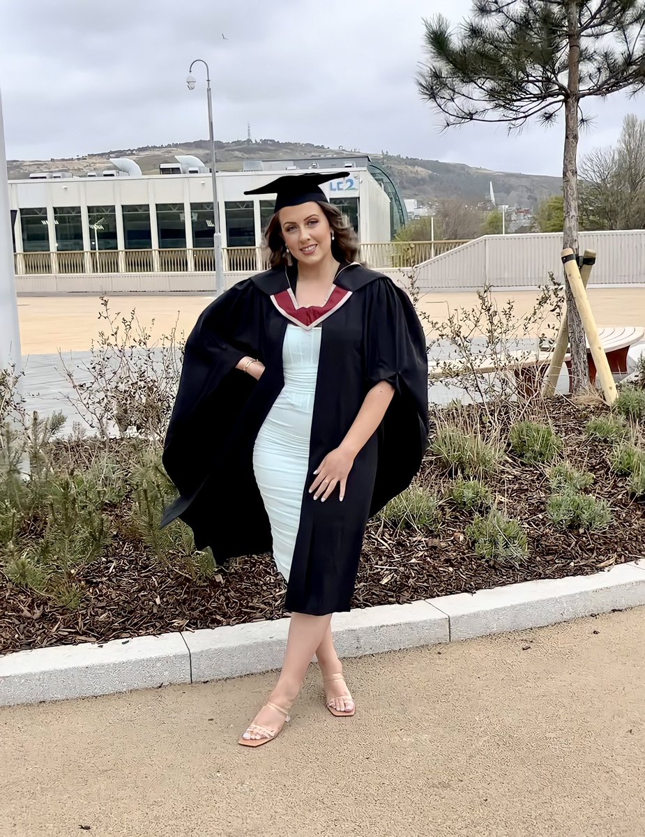 Finally graduated with my BSc (Hons) in #Geography from Swansea University, after what feels like a very long 2 year wait.

Diolch Brifysgol Abertawe am 4 blynedd fendigedig. Thanks Swansea University for a fabulous 4 years🎓🦢
#classof2020 #swanseauniversity #2020graduates