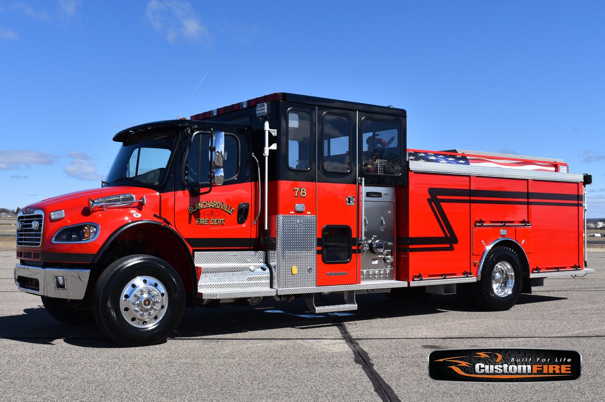 CustomFIREApp's tweet photo. The Blanchardville Fire Department took delivery of their new #FullResponse #Pumper from CustomFIRE today!  YES, this is the third #FireTruck delivery this week!!  We've been busy! https://t.co/NWYe6CESTS