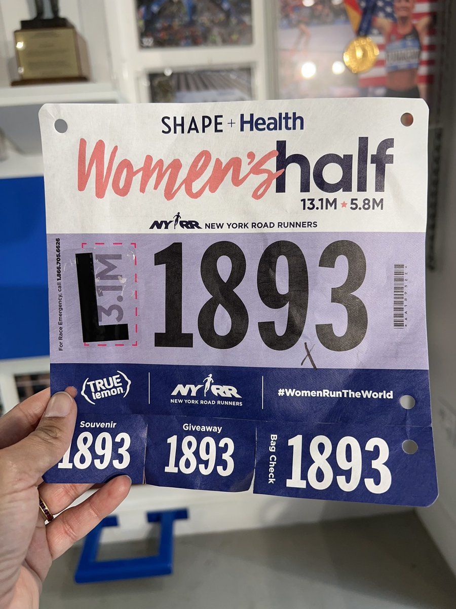 HithaHerzog's tweet photo. This is either the worst idea I’ve had or it’s going to life changing. Either way, I am SO GLAD @dianermacedo is hosting! 13.1 miles. Let’s go! #SHAPEhalfmarathon https://t.co/djm0XS8Ctw