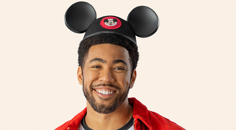 .<a href="/StateFarm/">State Farm</a> announced a multi-year alliance with <a href="/Disney/">Disney</a>! Two industry-leading brands with shared values of being good neighbors and helping people realize their dreams. st8.fm/3J2F5qo