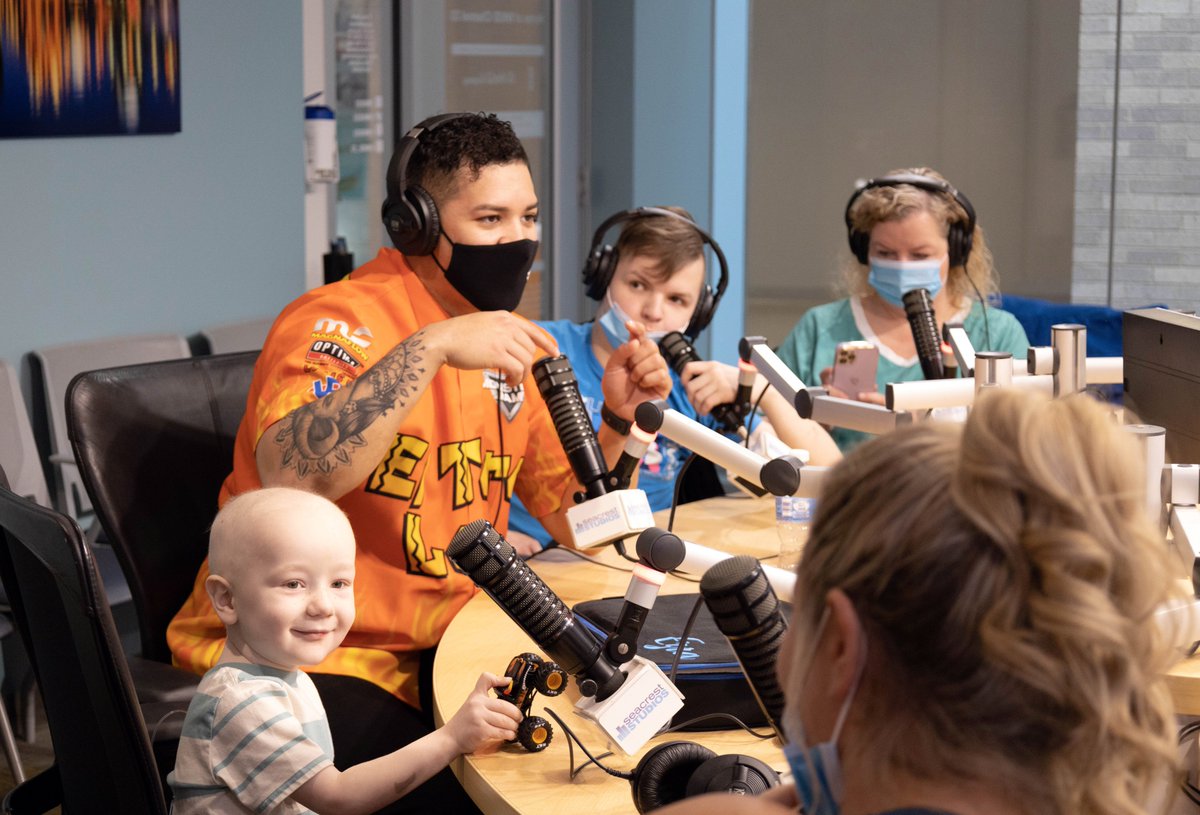 RyanFoundation's tweet photo. Today @MonsterJam rolled into #SeacrestStudios at @CincyChildrens and it's safe to say these kids were excited about it. Thanks #ElvisLainez! https://t.co/qj6SWm4i2g