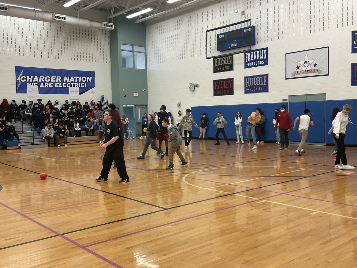 MrsAyala33's tweet photo. 8th grade Dodgeball tournament!! So fun!! @137amie @D33Leman https://t.co/z154kHPmDT