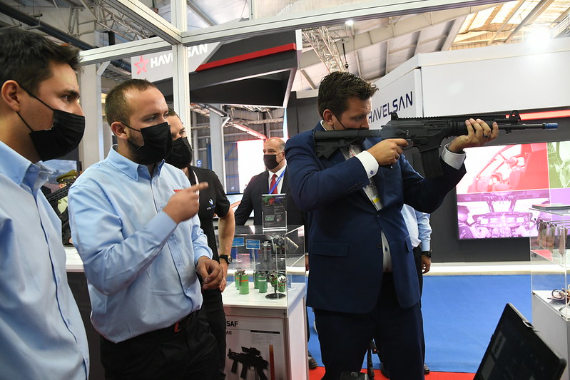 Ejercito_Chile's tweet image. No pudiste ir a #FIDAE2022, no te preocupes, aquí te dejamos la galería fotográfica para que puedas conocer los stands de nuestro #EjércitoDeChile. Fotos aquí 📷 bit.ly/3KtVwwE