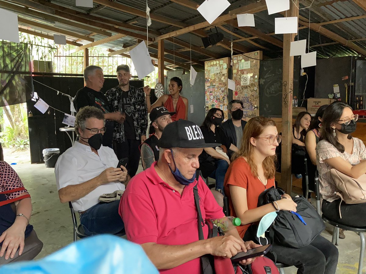 SantiagoLondoñoUribe tweet media