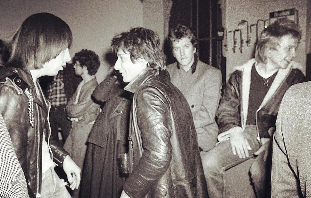 kezwilliams13's tweet photo. Rainbow Theatre December 31 #1977 ๐ธ by #dannyfields
Ramone, and a Heartbreaker & 2 Sex Pistols at The Ramones aftershow party for their New Years Show https://t.co/j2oxFlV1Xg