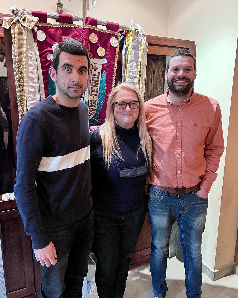 SjmtFalla's tweet photo. La falla San Jose de la Montaña-teruel ficha a Pau Soler como artista de la falla grande y renueva con Jose Fuster para su falla infantil.  Gracias a los dos  por querer  compartir con nosotros este 2023!! @solermarchante @fallesjosefuster https://t.co/wWcuny3gXp