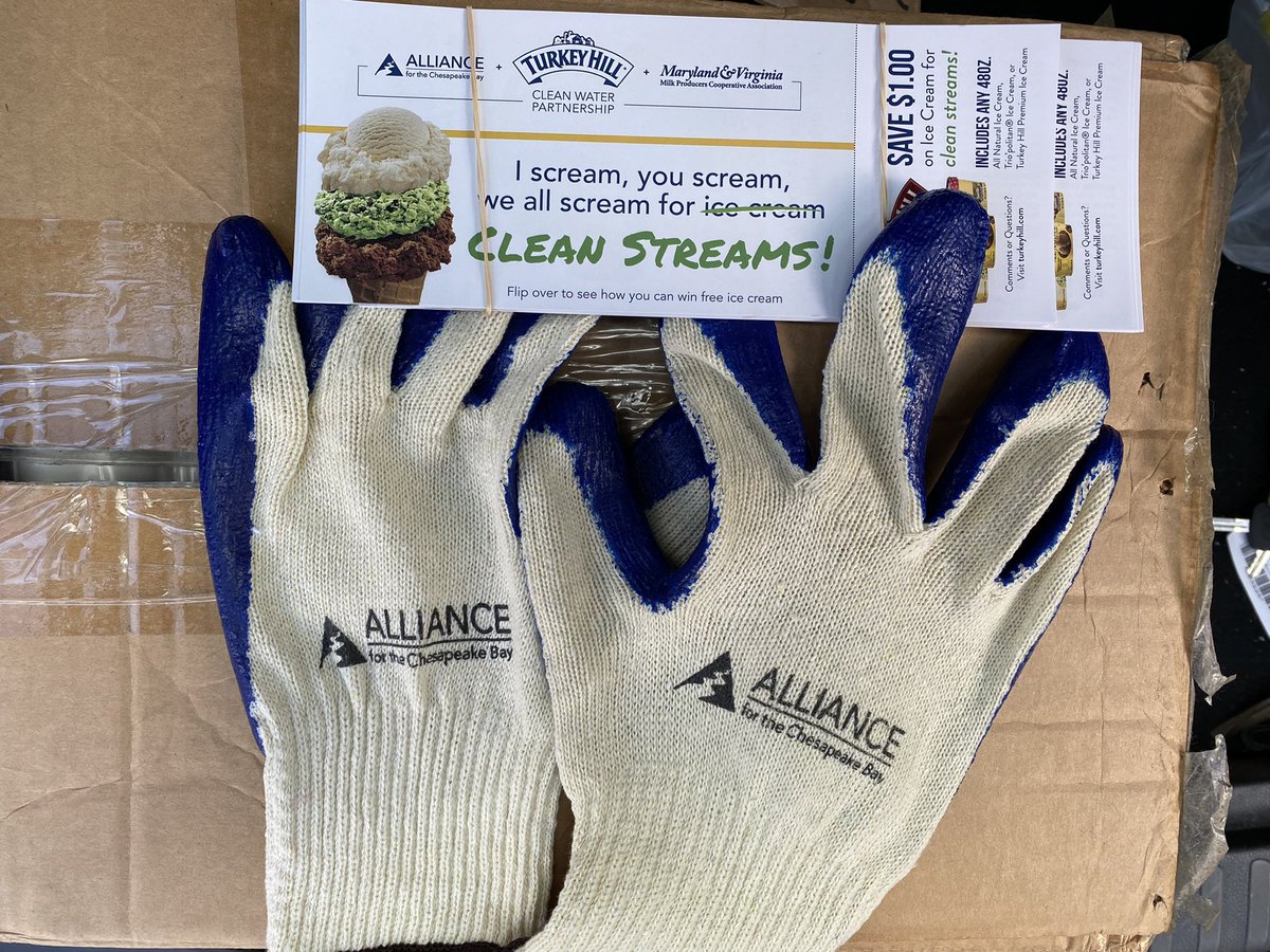 How’d you like a cool pair of gloves like the ones shown here? Plus a coupon for $1 off #turkeyhill ice cream? Meet members of Spa Creek Conservancy Saturday morning Apr 9 at 10am for a creek clean up. Meet at Weems Whalen Field, 935 Spa Road to score a pair of these fancy gloves