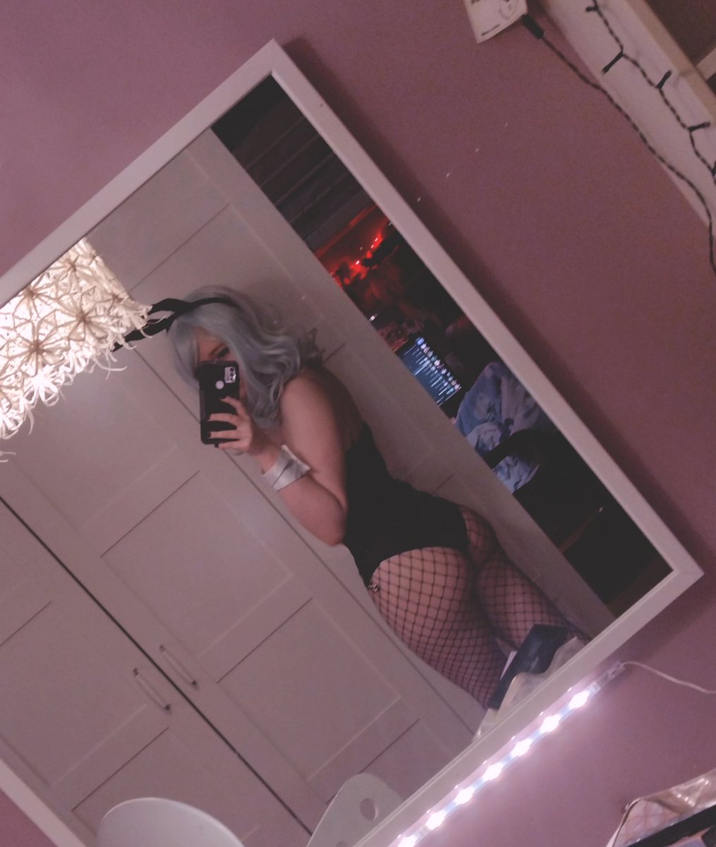 Lullako ♡’s pics and videos