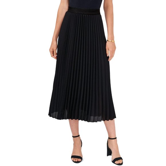 Darling_Nic's tweet photo. So good I had to share! Check out all the items I'm loving on @Poshmarkapp from @Kmeyer25 @Scarletp16 #poshmark #fashion #style #shopmycloset #henribendel #hollister #vincecamuto: https://t.co/HpCu5JzSGe https://t.co/qdo7rYcyrA