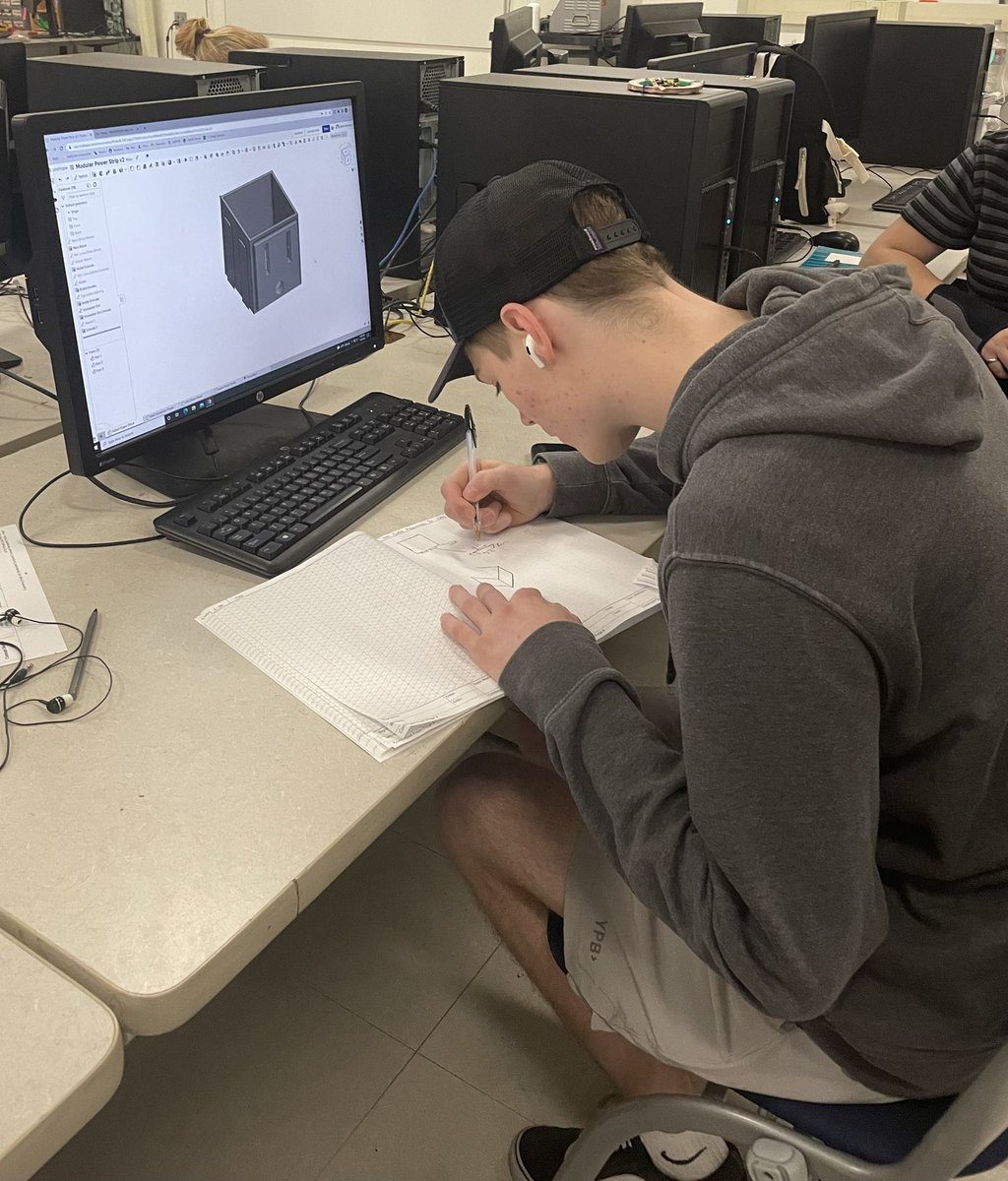 NashuaEngineerg's tweet photo. Time to start prototyping! @NashuaTC https://t.co/UTS6r6qEOv