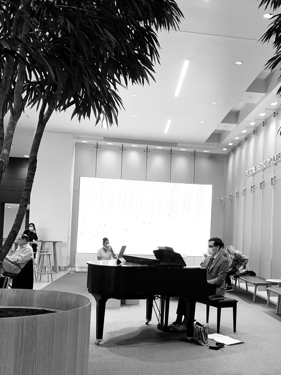 Sarah Kilic, MD (@sarahkilicmd) on Twitter photo I am truly humbled by my amazing co-residents, who teach me so much about oncology and about life every day. My senior resident <a href="/TimSmile_MD/">Timothy Smile</a> is not only the most skilled and compassionate doctor, but an expert pianist. Best lunch break ever listening in CCF pavilion. #radonc I am truly humbled by my amazing co-residents, who teach me so much about oncology and about life every day. My senior resident <a href="/TimSmile_MD/">Timothy Smile</a> is not only the most skilled and compassionate doctor, but an expert pianist. Best lunch break ever listening in CCF pavilion. #radonc
