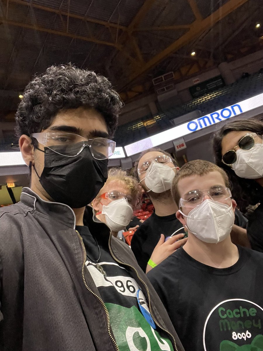 Drive team ready for last match of the day #frcmwr