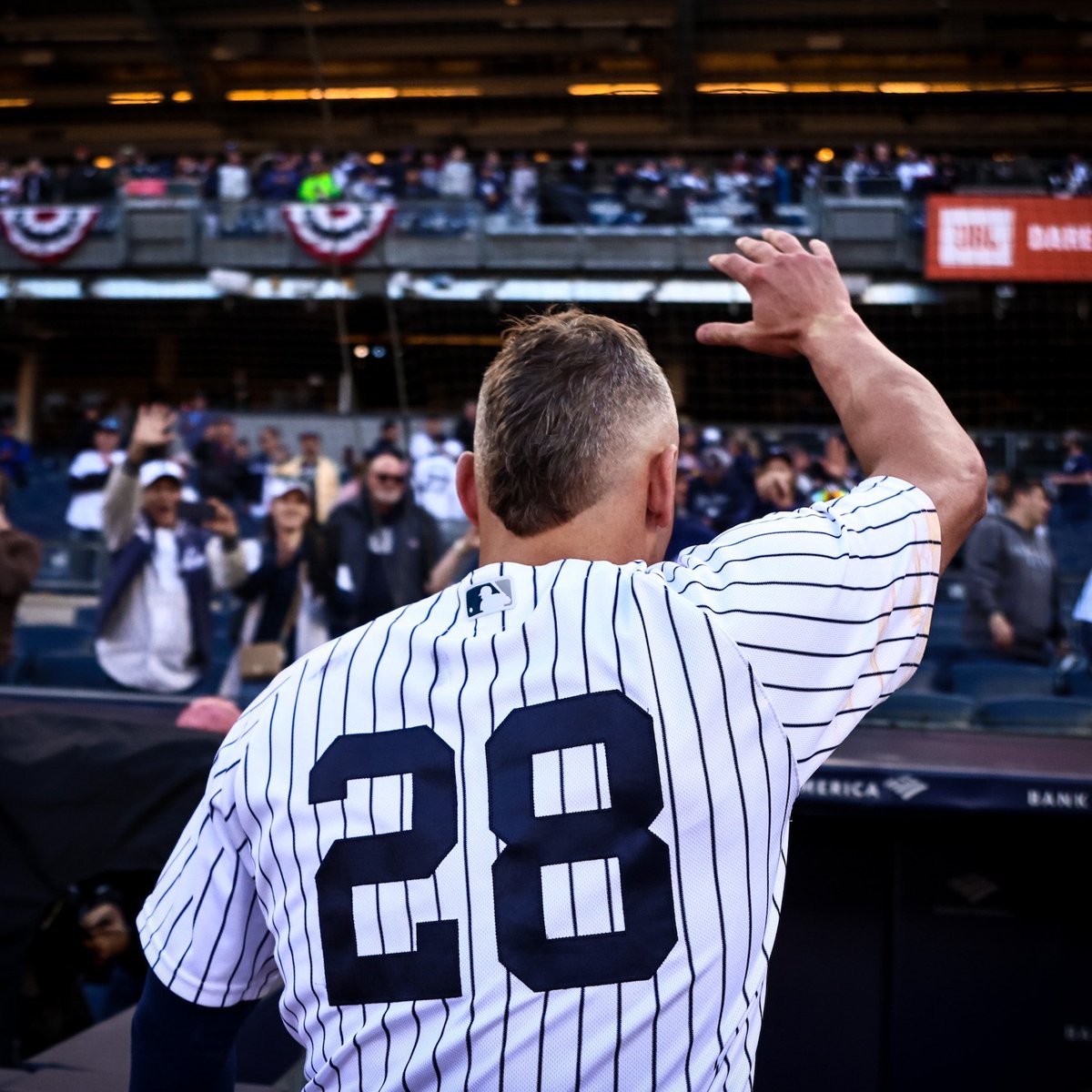 Yankees's tweet photo. Welcome to Pinstripes, JD 👏

@BringerOfRain20 https://t.co/AzI7KZKp1y