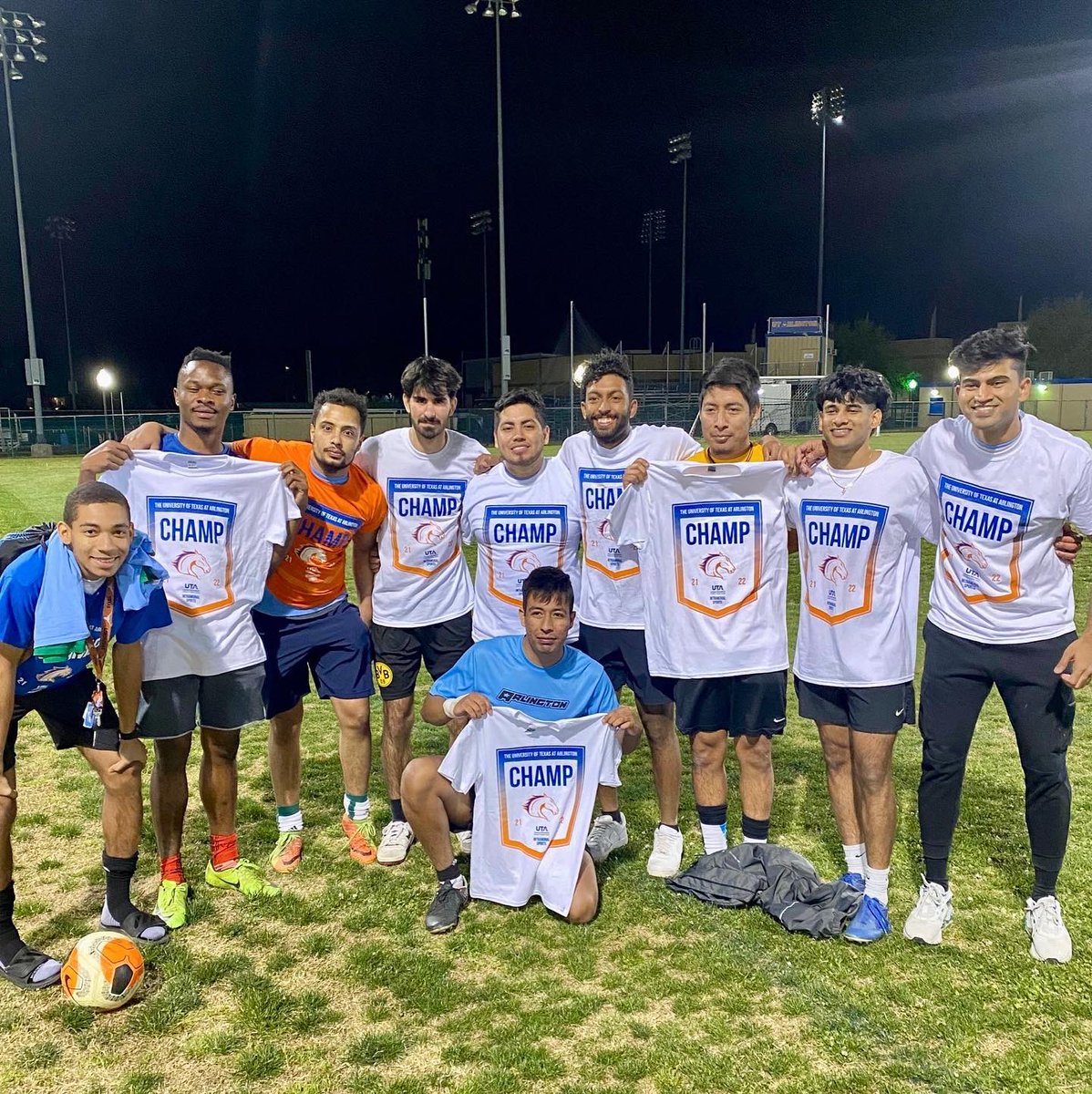 UTAIMSports's tweet photo. Congratulations to our newly crowned Intramural Soccer &amp; Basketball champions! ⚽️🏀 https://t.co/akYI9uhHij