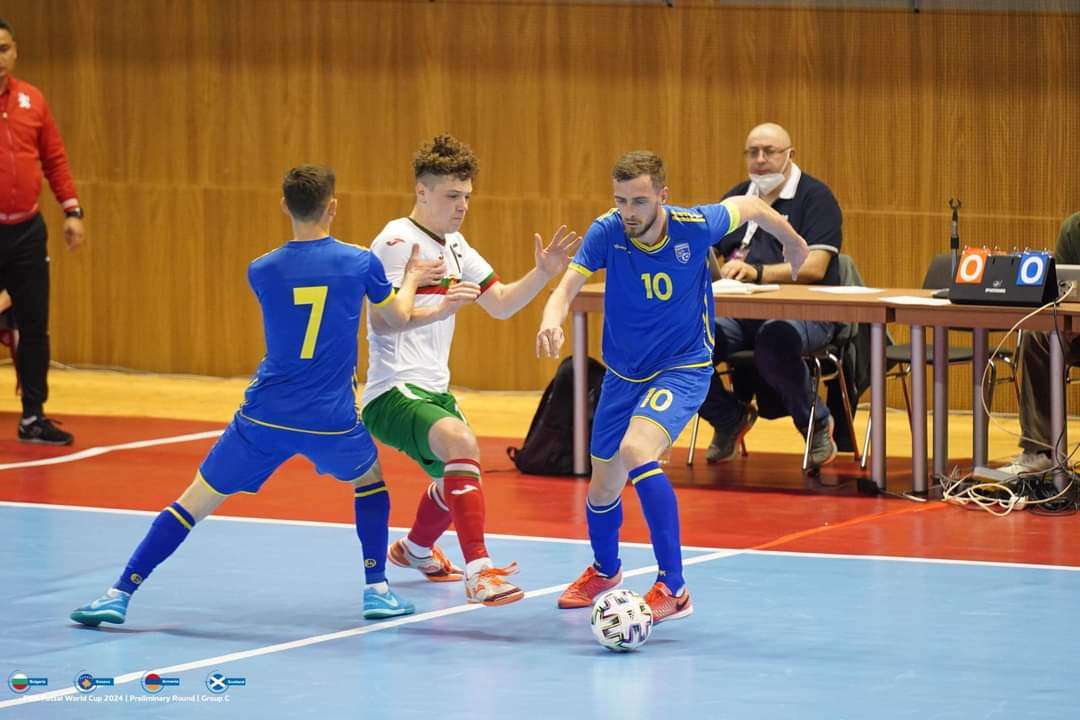 kosovanfooty_EN's tweet photo. 🇧🇬0–2🇽🇰 in 📸
#BULKOS | #FutsalWCQ https://t.co/mkIlYIkKmJ