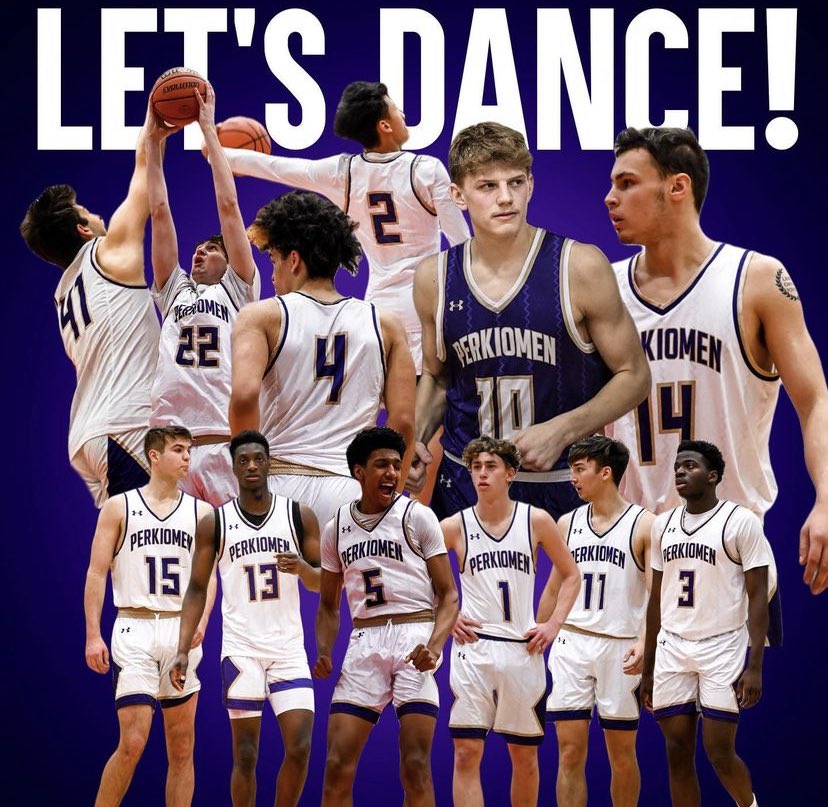 ContentJohnny_'s tweet photo. First live period of 2022! 

@PerkBasketball since ‘16: 

•National Prep Championship Birth
•Ranked 11th,15th in two National Polls
•35+ college players in 6 years
•58-4 at 🏡  

Come join the Panther Family 👀🐾 https://t.co/cjWLVTnUWc