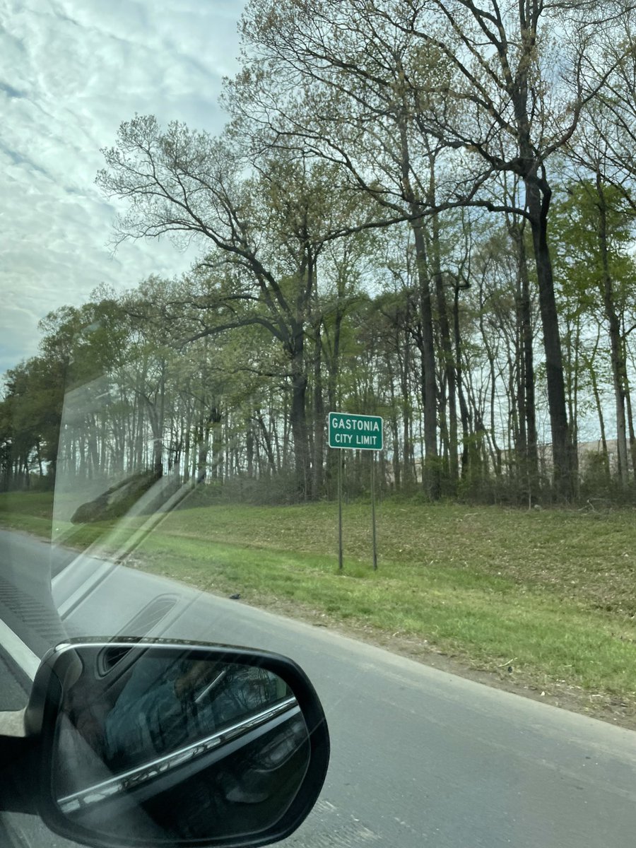 jjones9's tweet photo. How did Harold Varner III climb into the top-5 of the Masters leaderboard? I’m traveling to where it all began to investigate https://t.co/3YPdiAJkbF