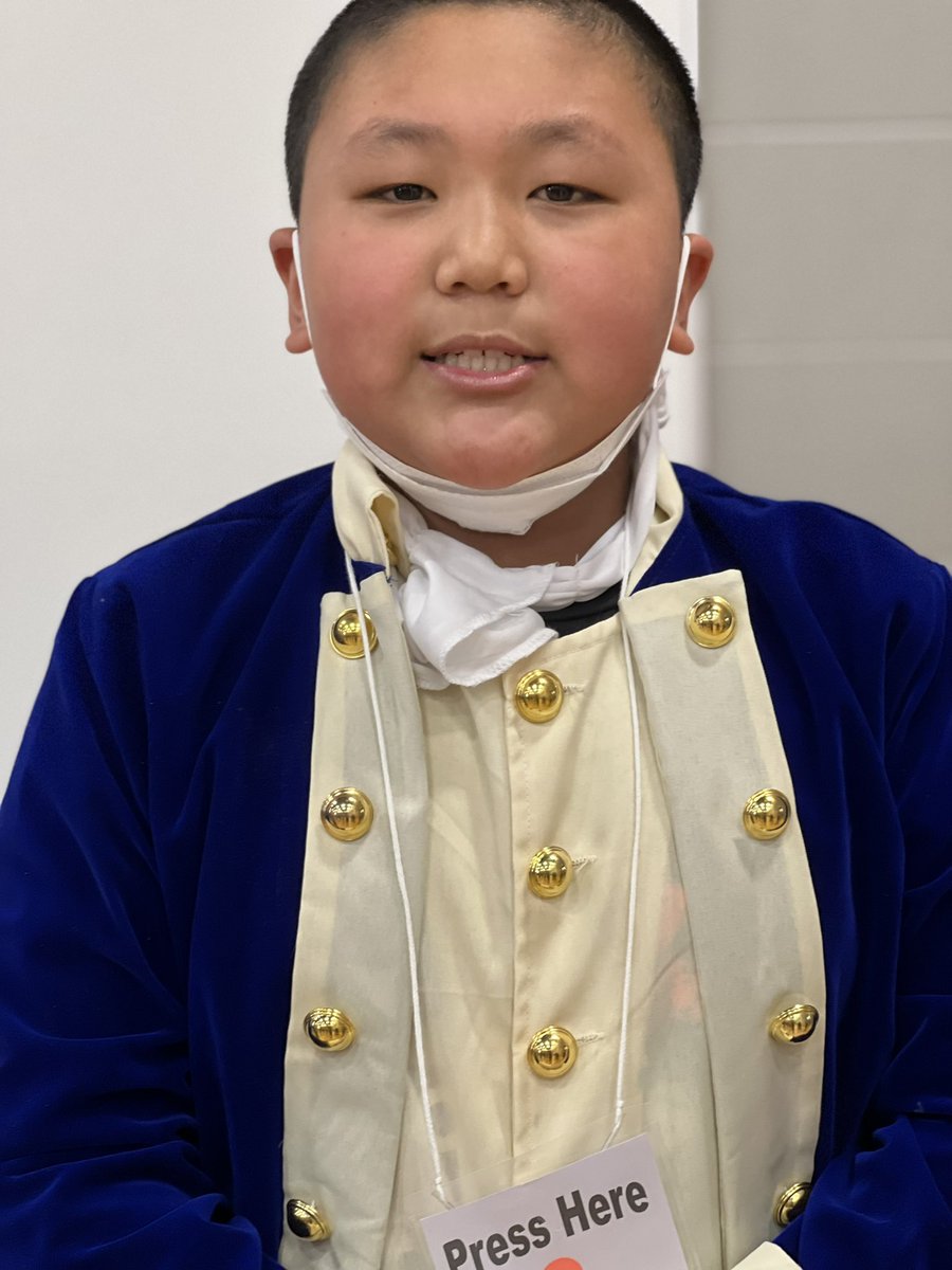 MichMiner's tweet photo. Lincoln’s 5th Grade American History Wax Museum had me awestruck with tears in my eyes. #tosaproud https://t.co/ItD9zQZ9K4