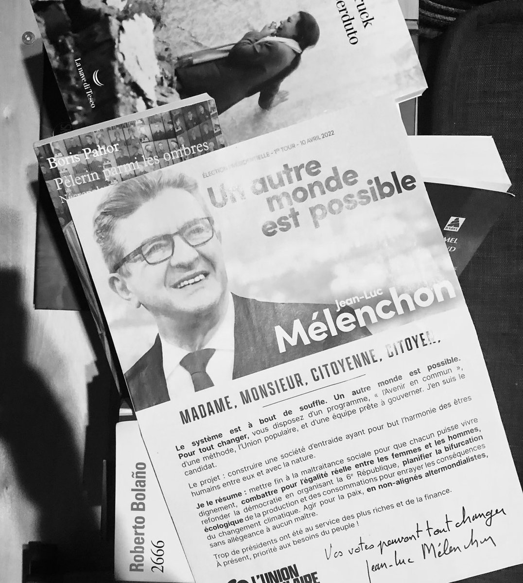 OlivierMilan's tweet photo. Par conviction, pour faire vraiment barrage à l’extrême-droite, pour avoir un vrai débat, parce que je crois profondément qu’un autre monde est possible et désirable pour nos enfants #DimancheJeVoteMelenchon #Melenchon2eTour #MelenchonPresident #MelenchonVaGagner https://t.co/MV9PSiZqrt