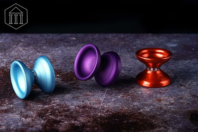 YoYoExpert's tweet photo. The @ThesisYoYos Invictus is the first of a new series of models that will explore new aesthetics and concepts. And a plethora of colors! Releasing this Saturday, 4/9 @ 8PM EST. #todaysthrow https://t.co/ER8oEFCVuM https://t.co/tgsIfmctzI