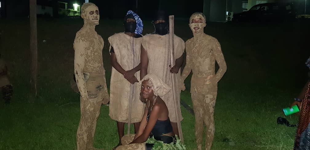 LudovicKamdem's tweet photo. La culture de l'ouest représenté au #PROMESSEC2022 par l'association Nkougni qui regroupe les étudiants de la région de l'ouest de @douala_essec
@EssecEvents https://t.co/C9dS9Msicm
