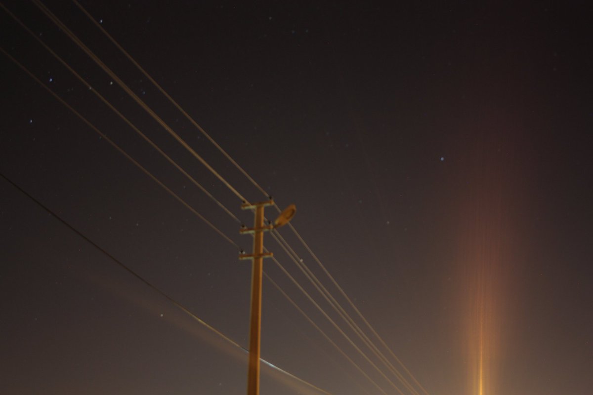 her gördüğüm sokak lambasının fotoğrafını çekmezsem rahat edemiyorum