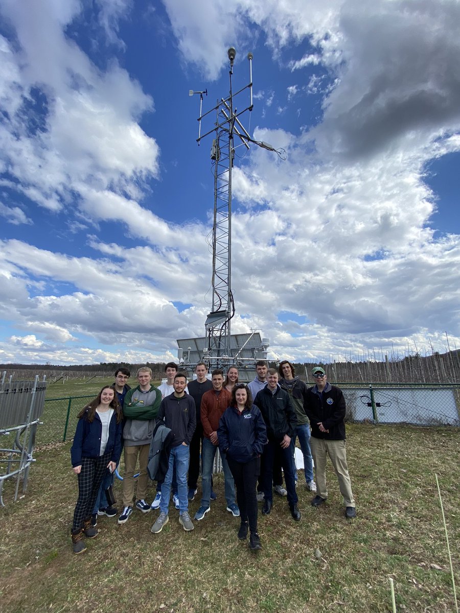 nysmesonet's tweet photo. Shoutout to the SUNY Oswego meteorology students and Dr. Steiger for taking the trip to Albany to visit our new ETEC space, and a visit to the Voorheesville mesonet site. 

It was a pleasure to give students a look into the operations of the NYS Mesonet! 

#nysmesonet https://t.co/F83ndrv1oG