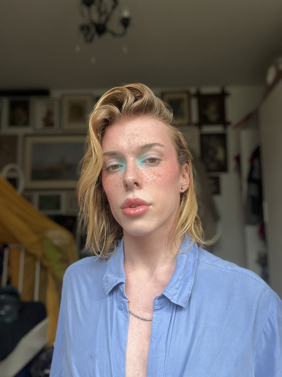 hello…. het is #nonbinaryweekend nu… i declare