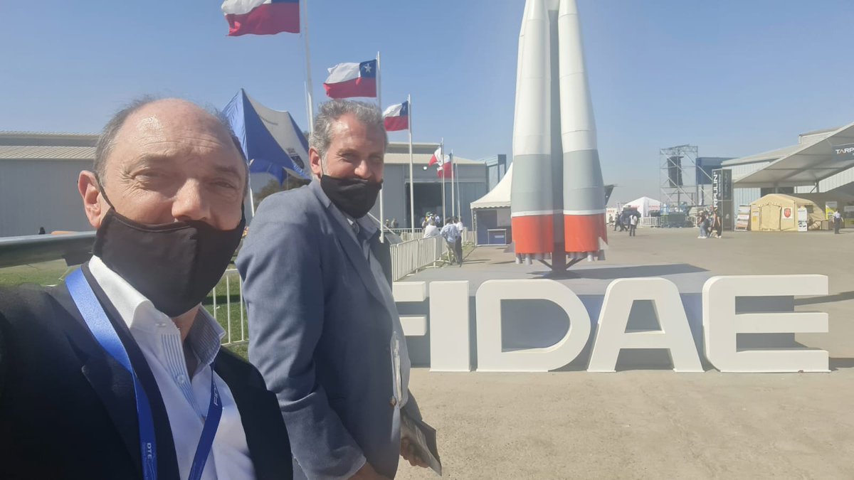 promendoza's tweet photo. 🇦🇷🇨🇱
El clúster aeroespacial de Mendoza participó de @FIDAE_OFICIAL en #Chile. Se trata de una Feria Internacional del Aire y del Espacio.
Está integrado por #Aemsa #Aerotec #Aeroscience #Helicopters #MackAerospace #NewAir #Telebit #FundaciónMendozaCrear https://t.co/au5JznYjFU