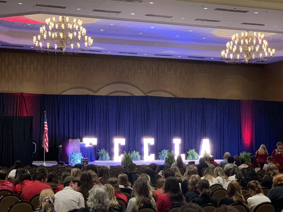 Ready for the FCCLA 2nd general session! <a href="/LeanderHS_CTE/">Leander HS CTE</a> <a href="/LeanderHS/">Leander High School</a> @LHS_principal20 @LeanderISD_CTE