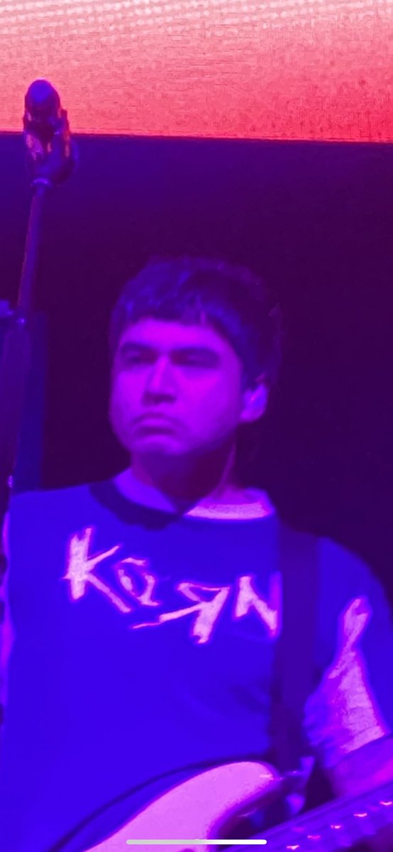 Miss_Sharman's tweet photo. @Calum5SOS @5SOS why so mad? 🫥😂😂 https://t.co/tUbIObpWVI