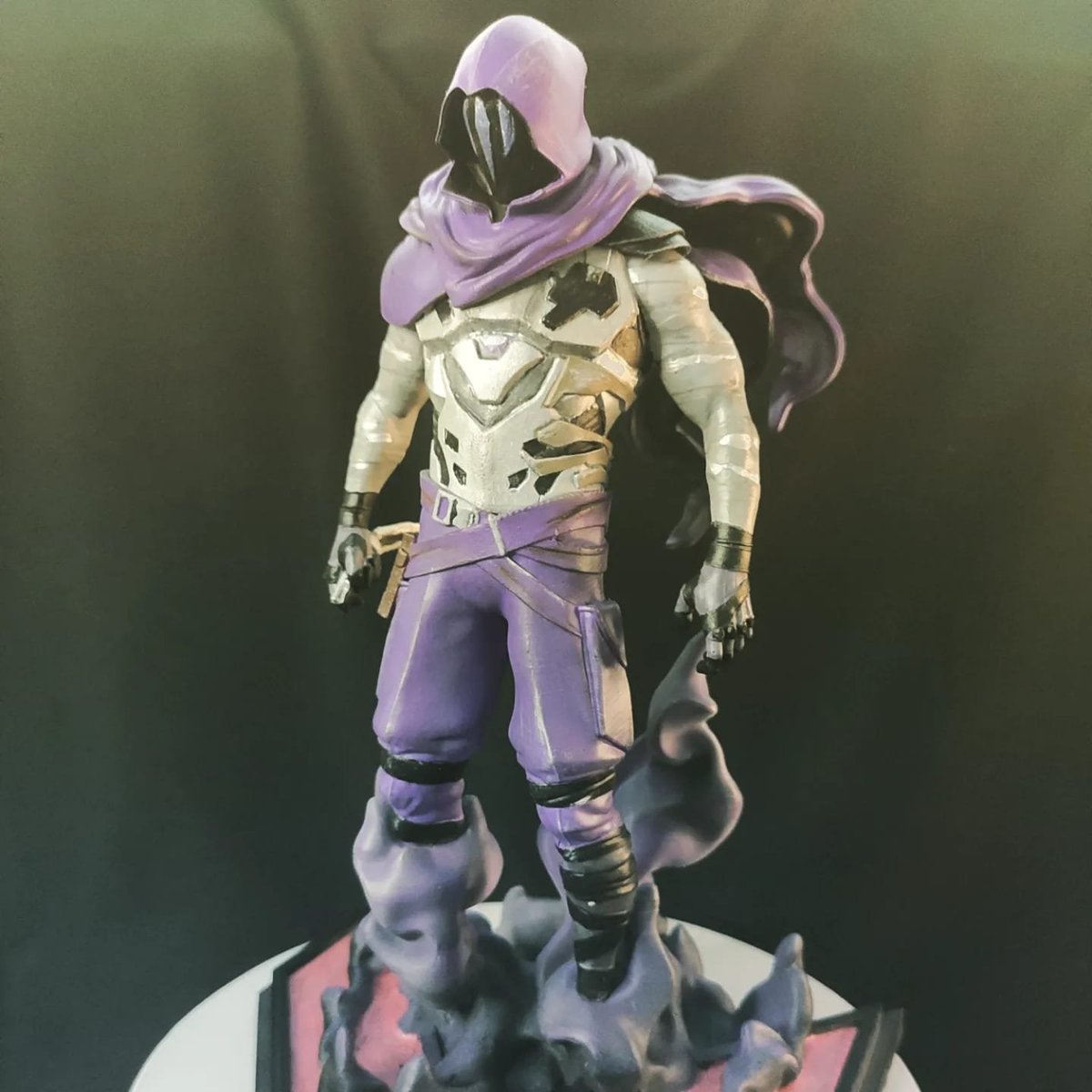 cyphernews's tweet photo. 🚨SORTEIO ESTÁTUA VALORANT 20cm:
Escolha entre Omen, Viper ou Jett

Requisitos: 

- Seguir @cyphernews e @batsvlr
- Marcar 2 amigos
- Dar like e RT nesse post
- Completar para ganhar mais chances: 
https://t.co/uU9If0CK1f

Resultado sai no dia da final do Masters, 24/04. https://t.co/MDzz28E9j9