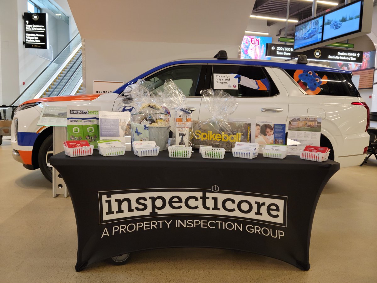 inspecticore's tweet photo. Ron &amp; Dave from the Inspecticore Team had a great turnout at the Daniel Gale 100th Anniversary Vendor Fair at the UBS Arena yesterday!

Congrats to our prize winners Rosa Como-Troia, Angela Fioretti, and Irene Sarraf - thanks for stopping by! 👋 https://t.co/w1rTk9N1X0